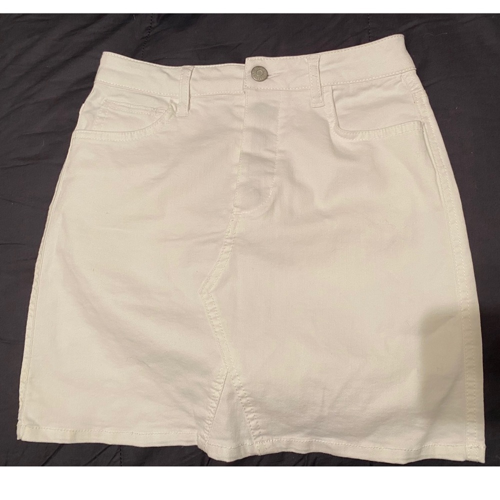 NWOT Harper White denim skirt
